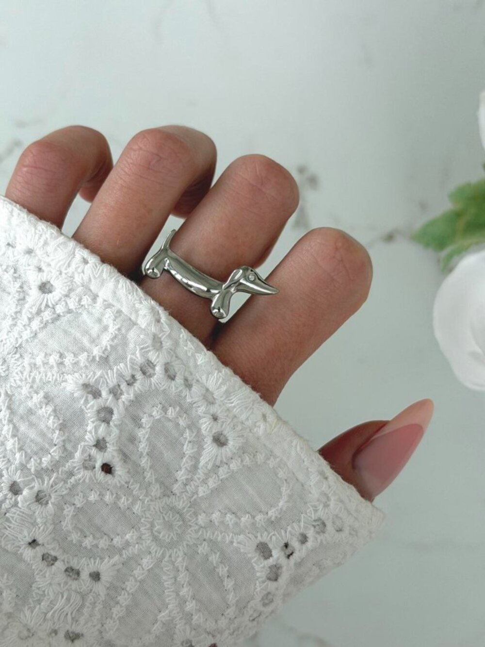 Sku:0625 Silver Dachshund dog ring + gift box Size: adjustable Stainless steel - Picture 5 of 6